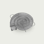 Générateur de fumée froide en inox avec serpentin, conçu pour le fumage à basse température dans un Kamado ou un fumoir, compatible avec les sciures de bois aromatiques.